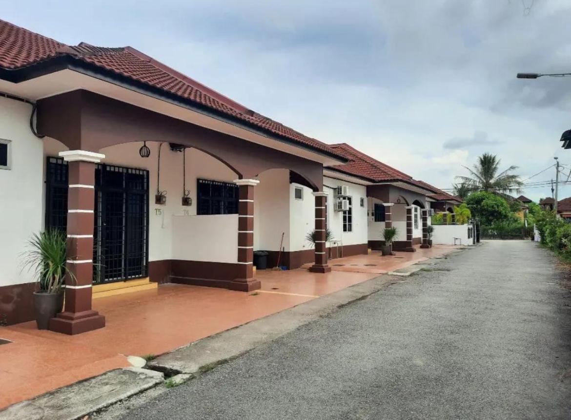 Dz Residence Tunjong Kota Bharu Buitenkant foto